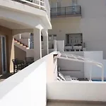 Bay شقة ميميتسا