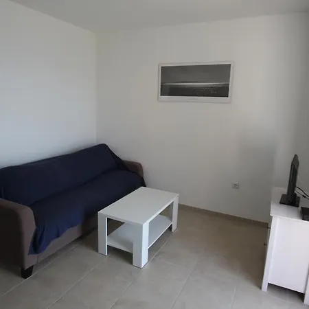 Bay Apartment